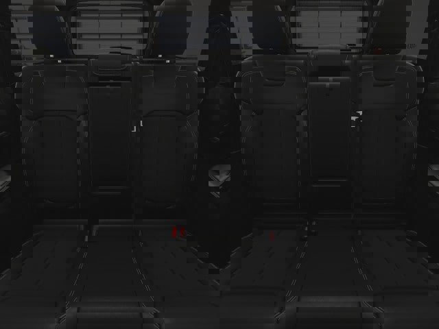 New 2025 Jeep Grand Cherokee Altitude image 2