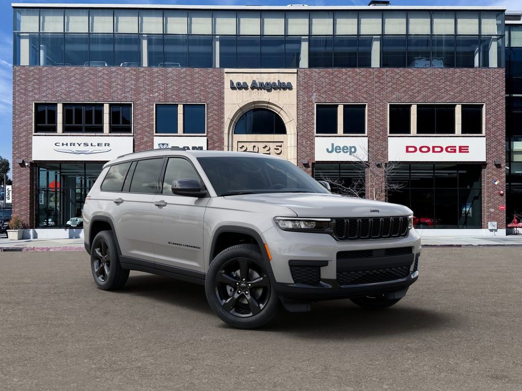 New 2025 Jeep Grand Cherokee L Altitude image 5