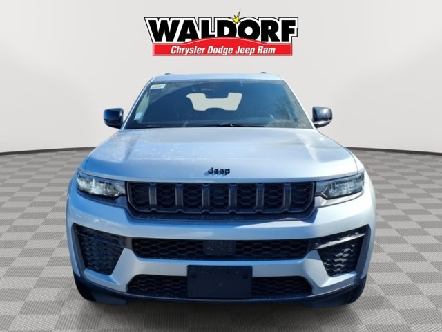 New 2026 Jeep Grand Cherokee Altitude AWD/4WD image 6