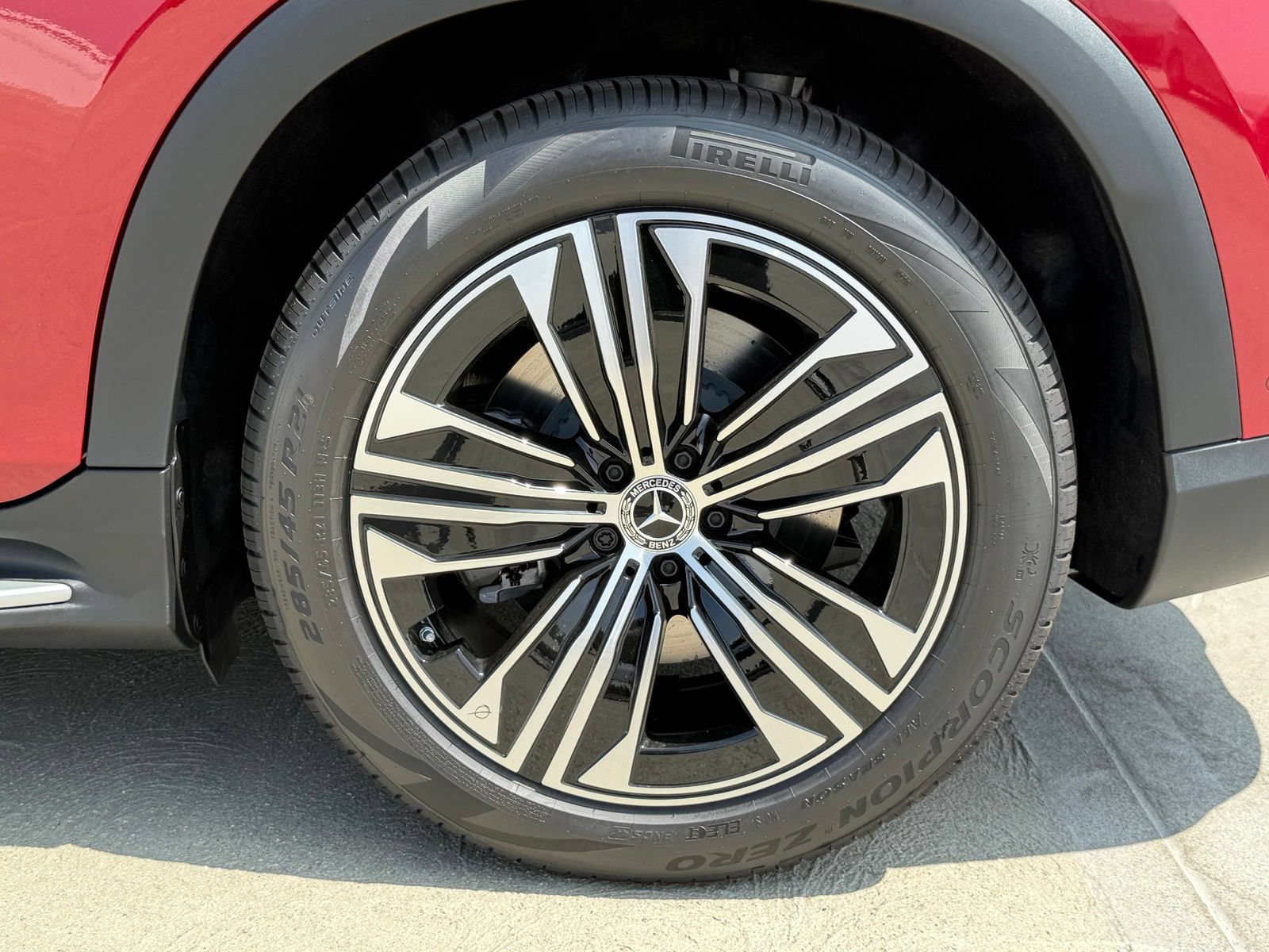New 2026 Mercedes-Benz EQS 400 4MATIC SUV image 15