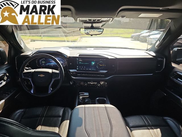 Used 2024 Chevrolet Silverado 1500 High Country w/ Technology Package AWD/4WD image 20