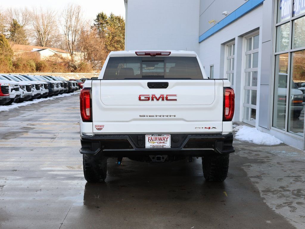 New 2025 GMC Sierra 1500 AT4X image 9