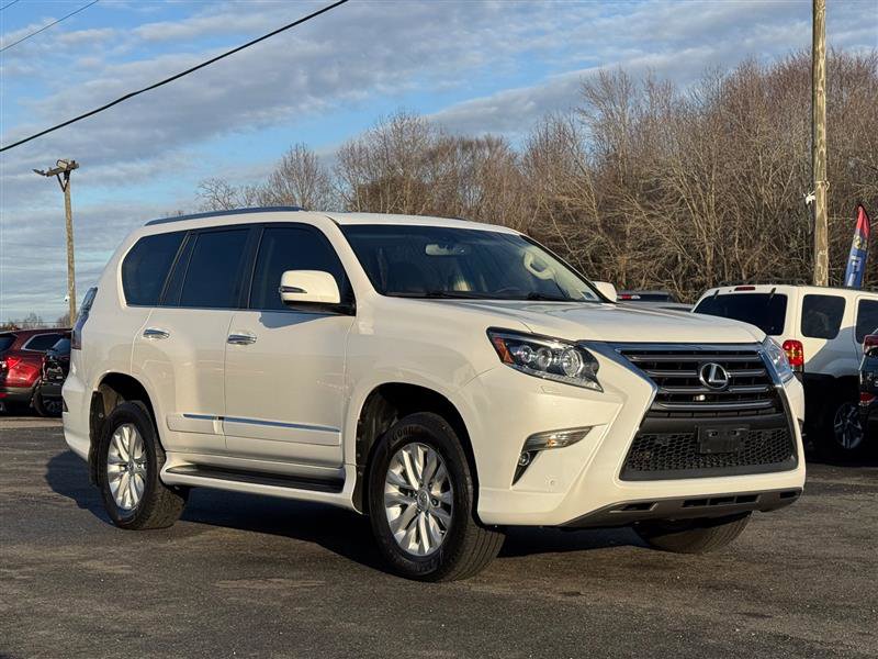 Used 2019 Lexus GX 460 image 4
