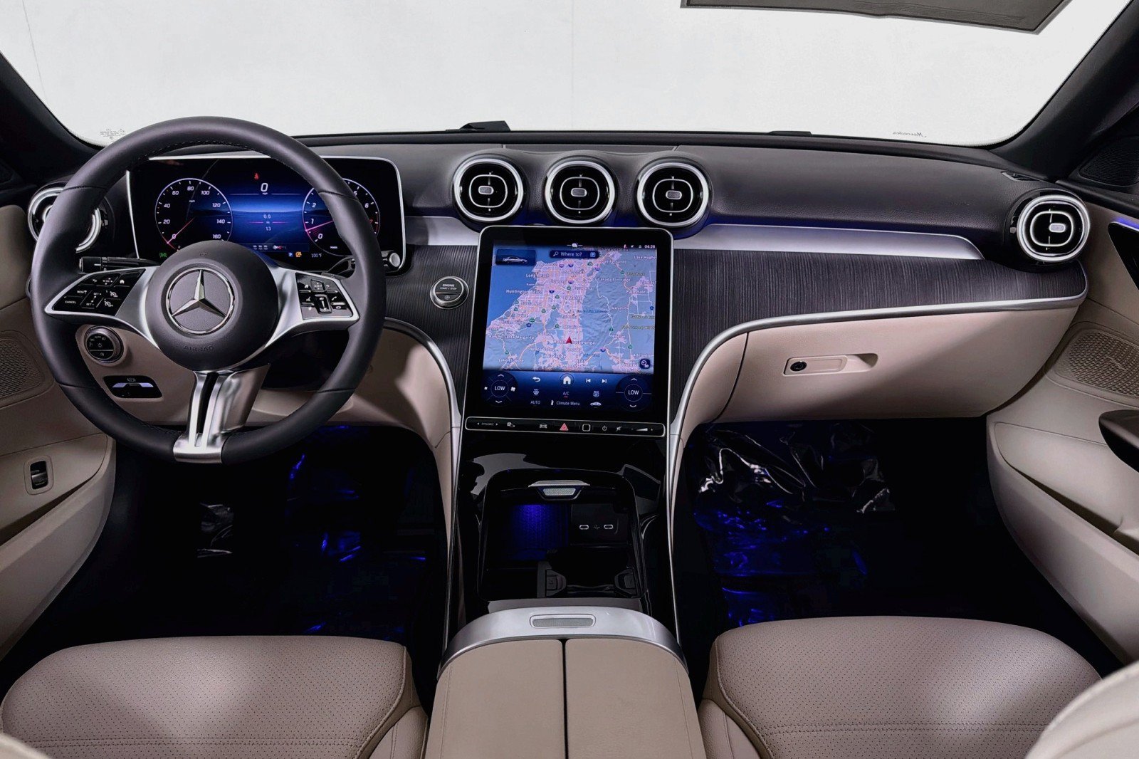 New 2026 Mercedes-Benz C 300 Sedan image 4