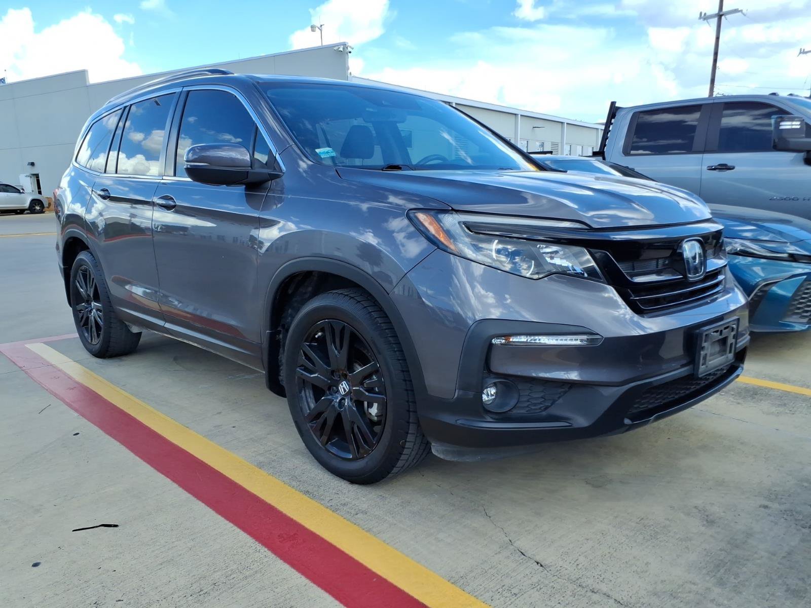 Used 2021 Honda Pilot Special Edition image 2