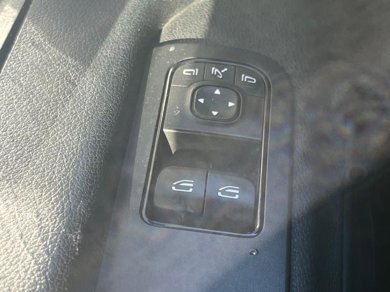 Used 2019 Mercedes-Benz Sprinter 170 image 19