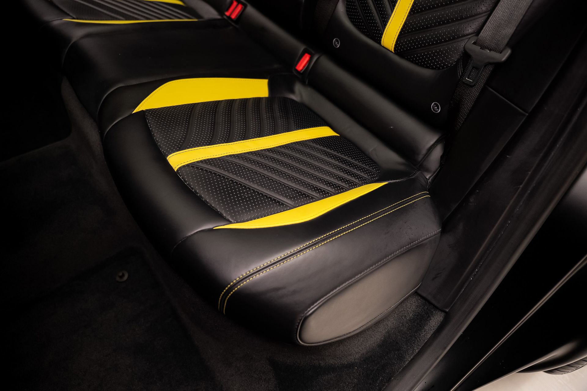 Used 2023 Aston Martin DBX 707 image 69