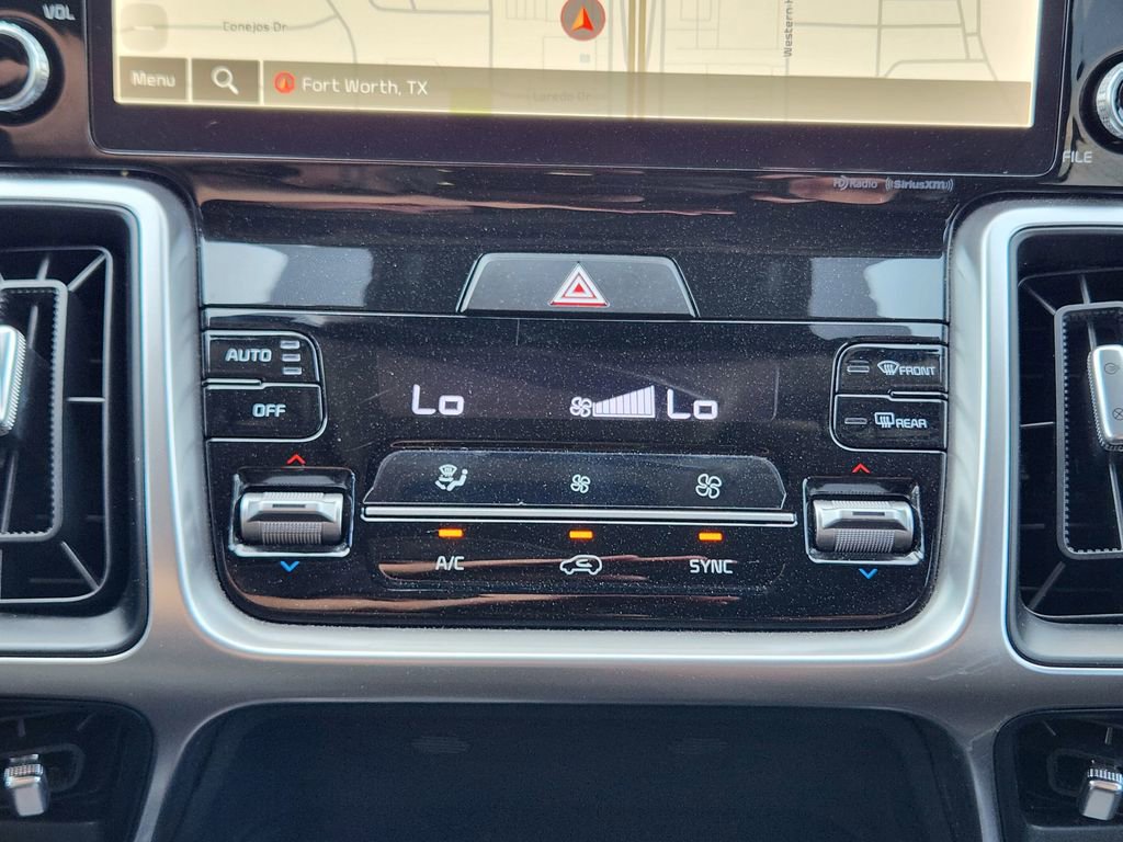 Certified 2023 Kia Sorento EX w/ Panoramic Sunroof Package image 18