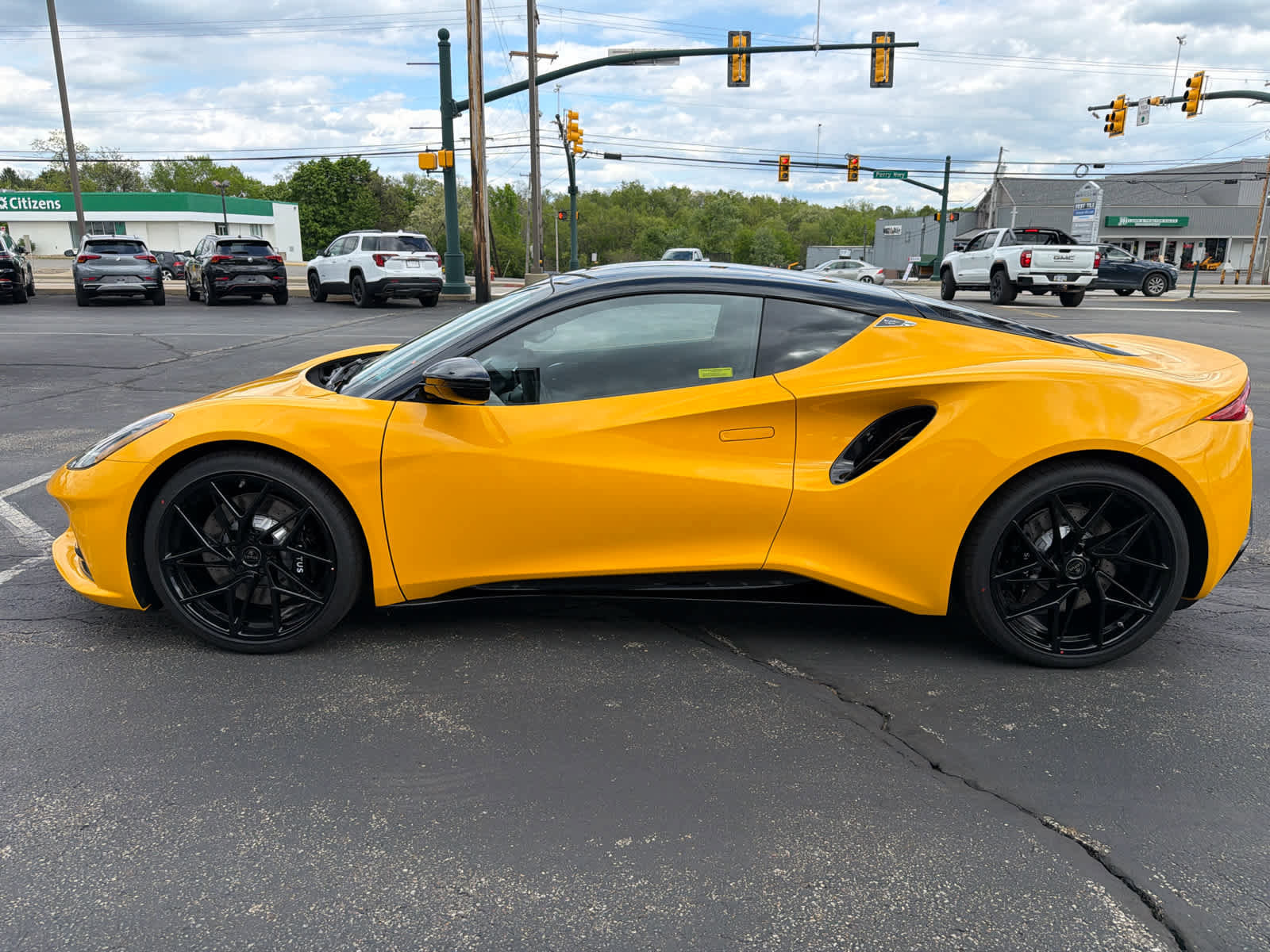 New 2026 Lotus Emira RWD image 10