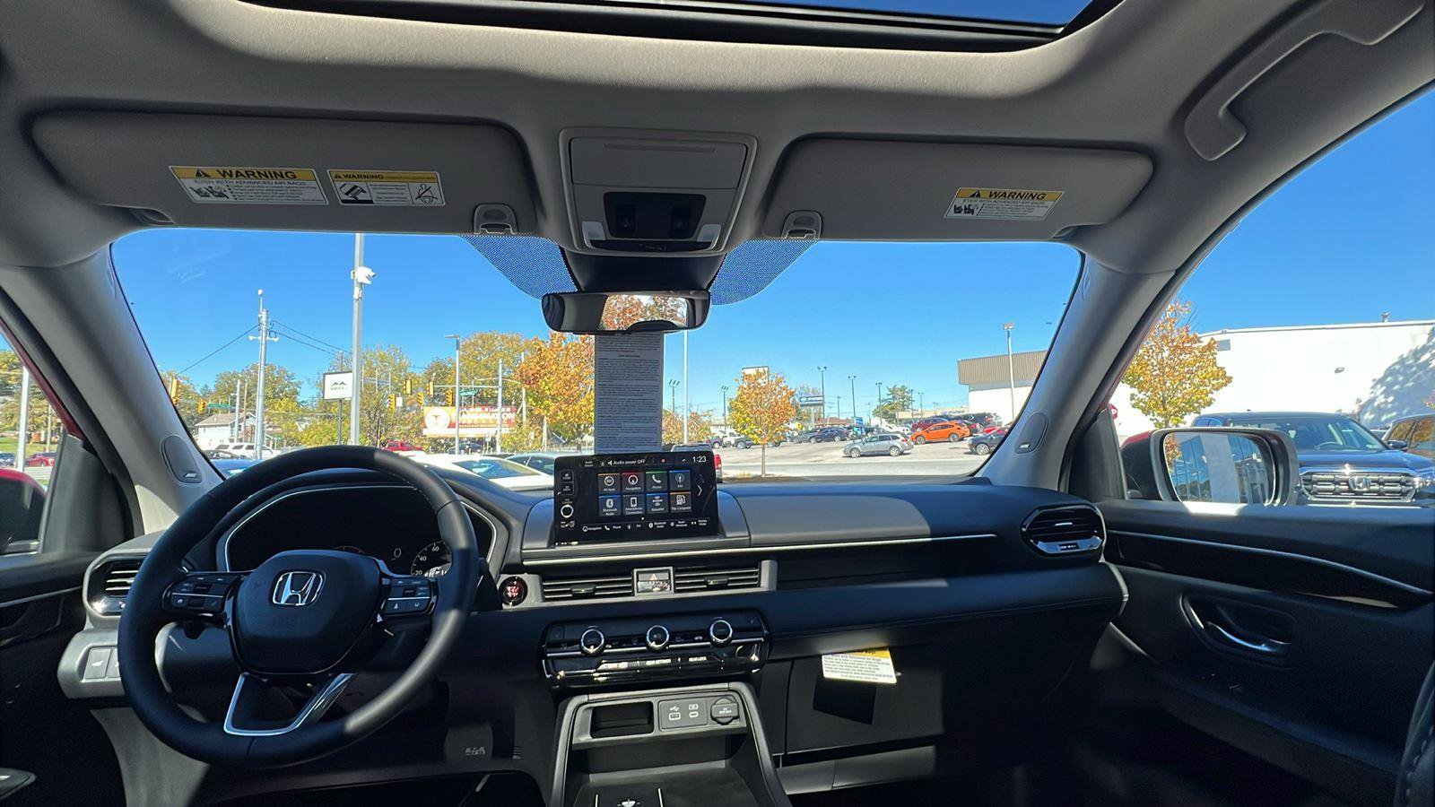 New 2025 Honda Pilot Touring image 22