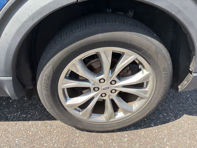 Used 2020 Ford Explorer Limited RWD image 22