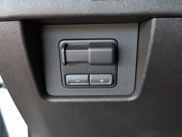 New 2025 Chevrolet Colorado Z71 w/ Technology Package AWD/4WD image 23