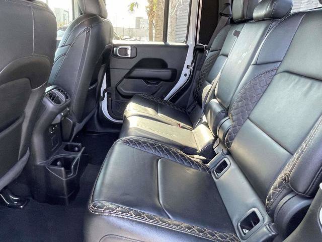 Used 2022 Jeep Gladiator Overland image 6