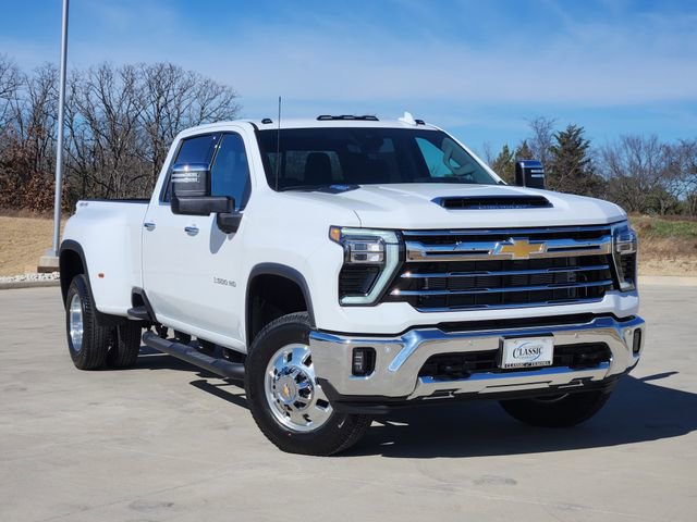 New 2026 Chevrolet Silverado 3500 LTZ w/ LTZ Plus Package image 1