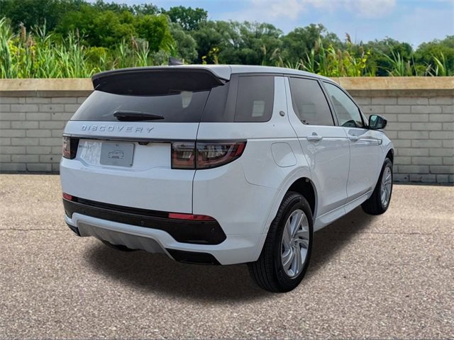 New 2025 Land Rover Discovery Sport S image 4