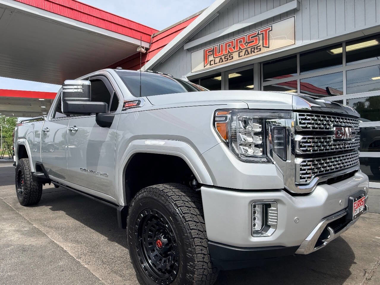 Used 2020 GMC Sierra 2500 Denali w/ Denali Ultimate Package image 18