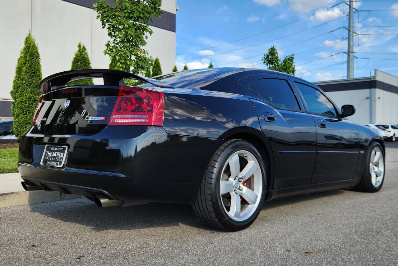 Used 2007 Dodge Charger SRT8 w/ SRT Option Group III RWD image 4