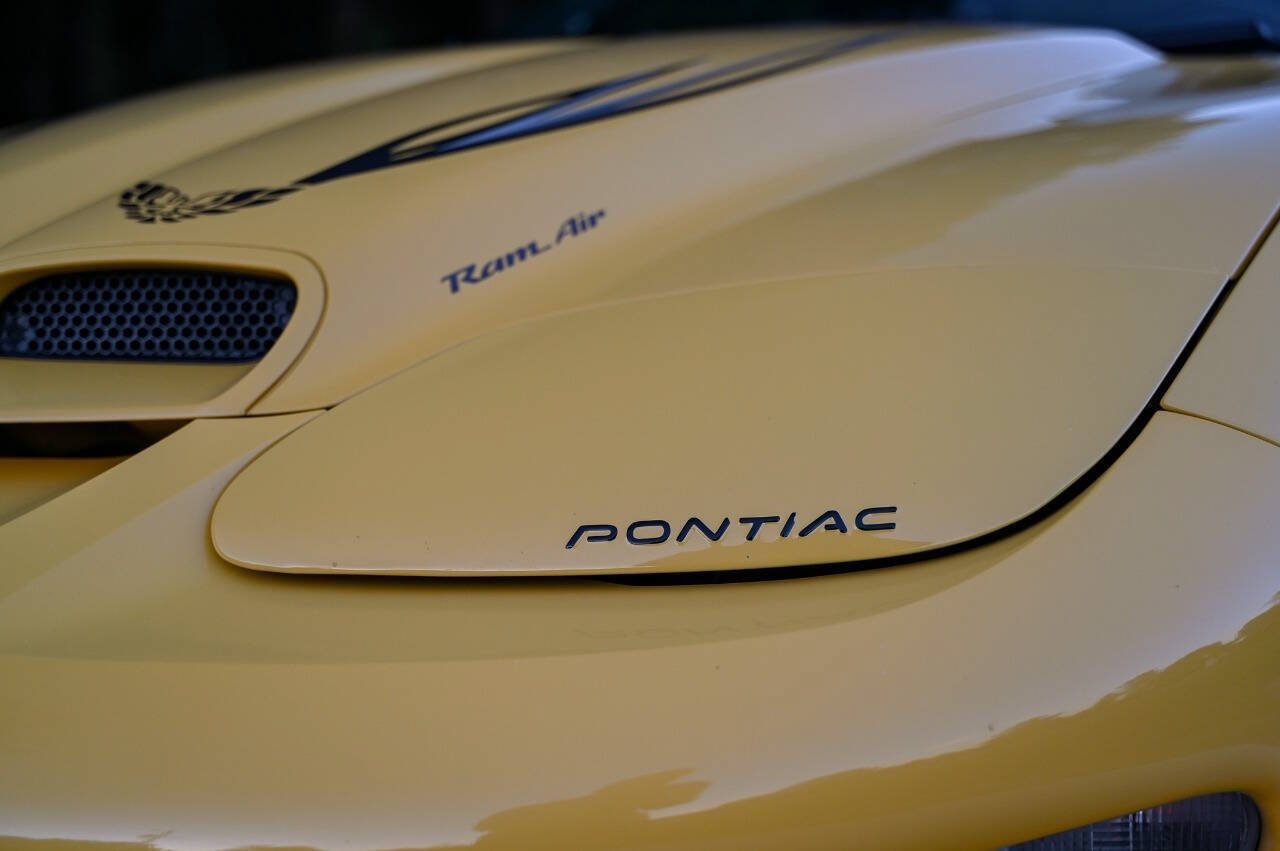 Used 2002 Pontiac Firebird Trans Am RWD image 58