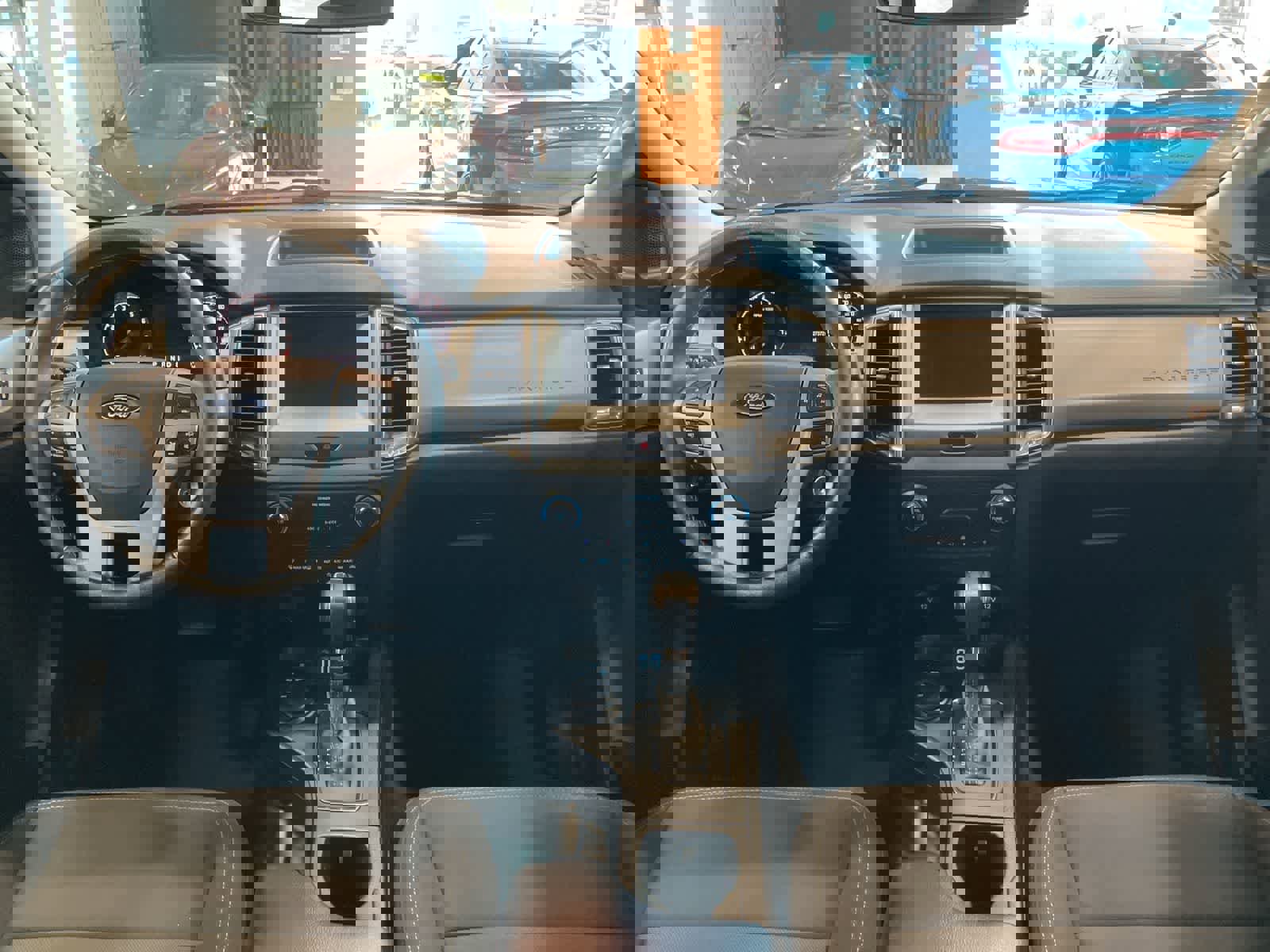 Used 2023 Ford Ranger XLT w/ Equipment Group 301A Mid AWD/4WD image 22