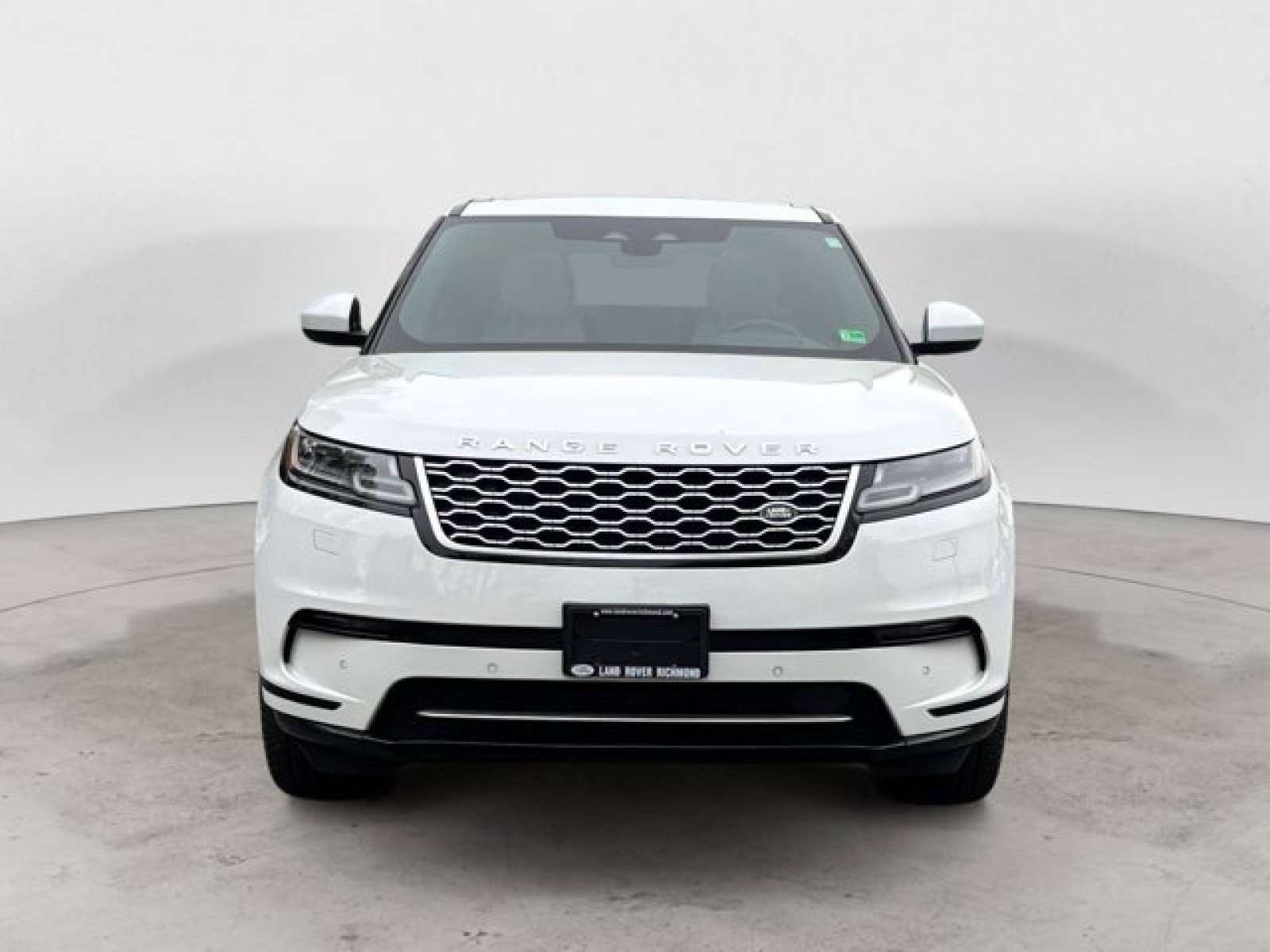 Certified 2022 Land Rover Range Rover Velar S image 8