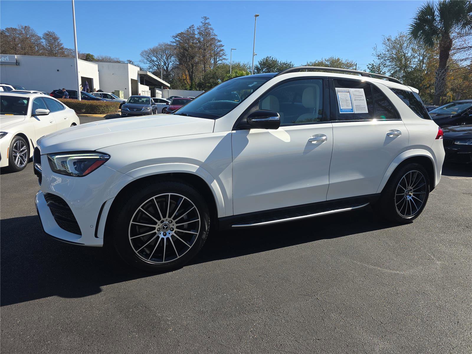Used 2023 Mercedes-Benz GLE 450 4MATIC image 6