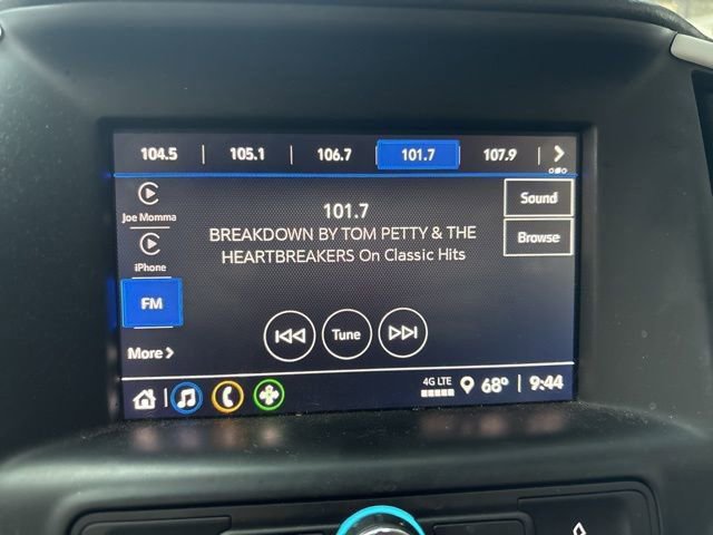 Used 2022 GMC Terrain SLE w/ Driver Convenience Package image 15