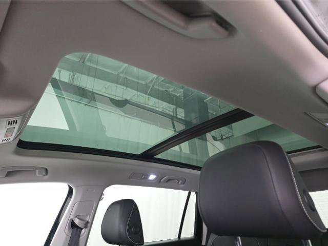 Used 2022 Volkswagen Tiguan SE image 11