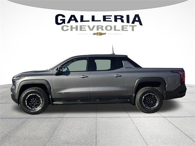 New 2026 Chevrolet Silverado EV Trail Boss image 4