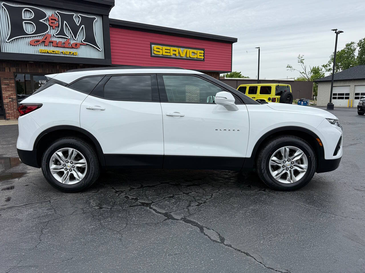 Used 2020 Chevrolet Blazer LT FWD image 8