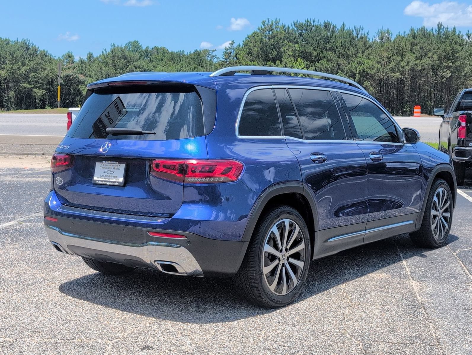 Used 2021 Mercedes-Benz GLB 250 image 7