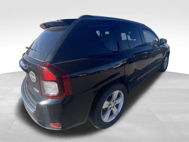 Used 2015 Jeep Compass High Altitude image 9