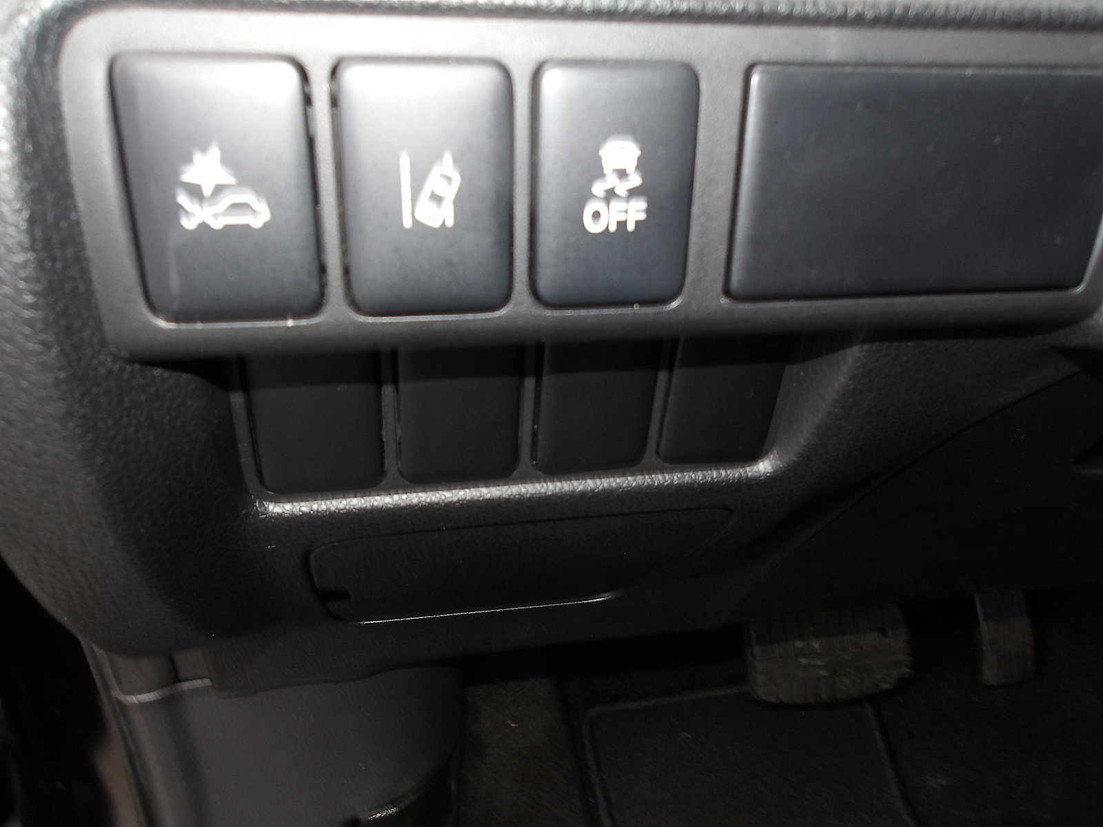 Used 2023 Mitsubishi Eclipse Cross AWD image 16
