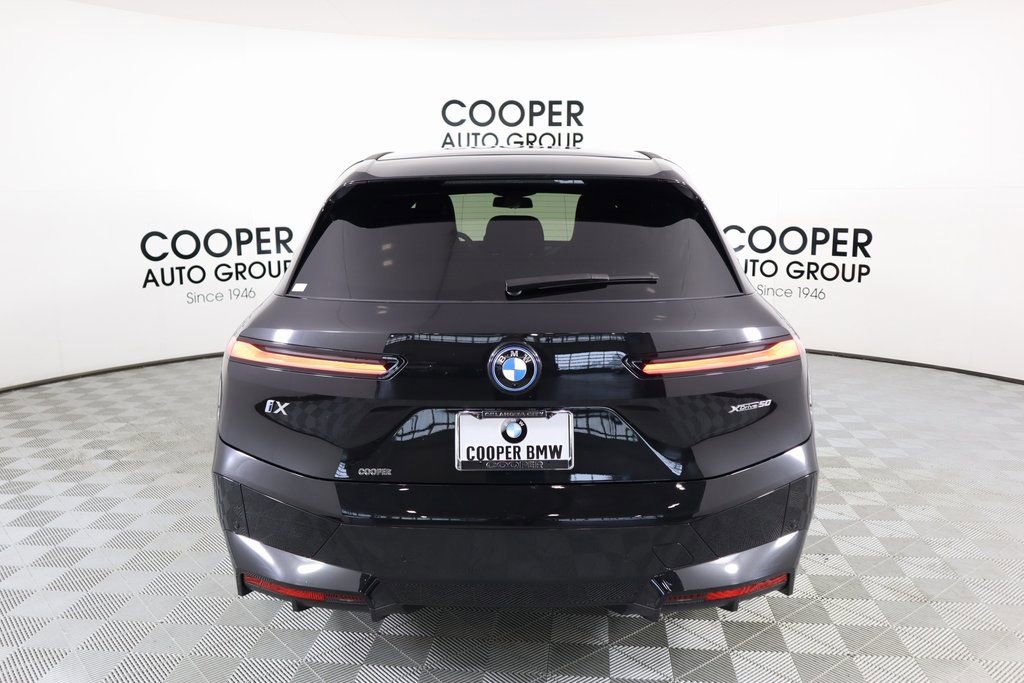 New 2025 BMW iX xDrive50 w/ Premium Package image 22