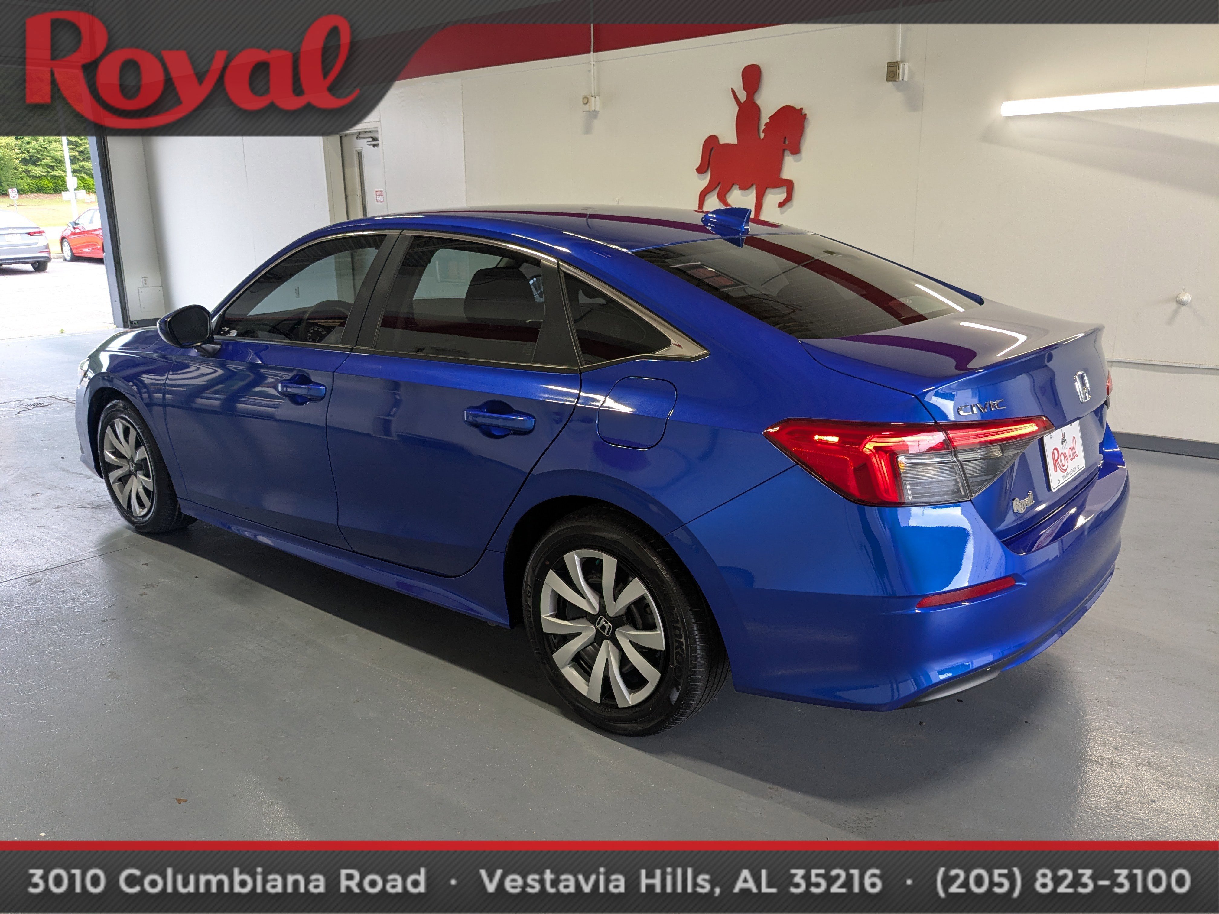 Used 2024 Honda Civic LX image 2