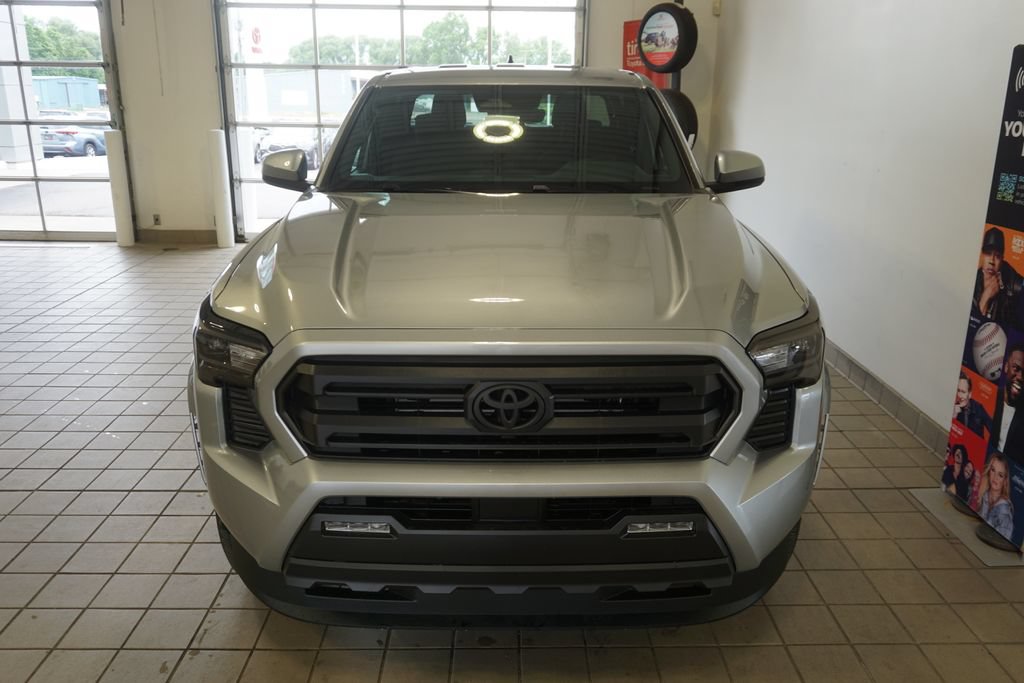 New 2026 Toyota Tacoma SR5 AWD/4WD image 14