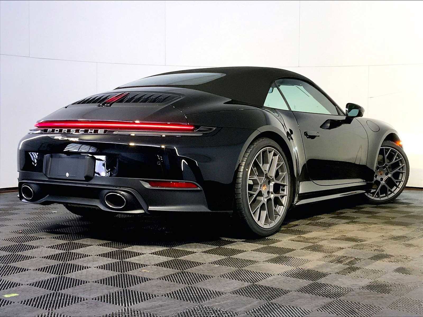 New 2026 Porsche 911 Carrera RWD image 6