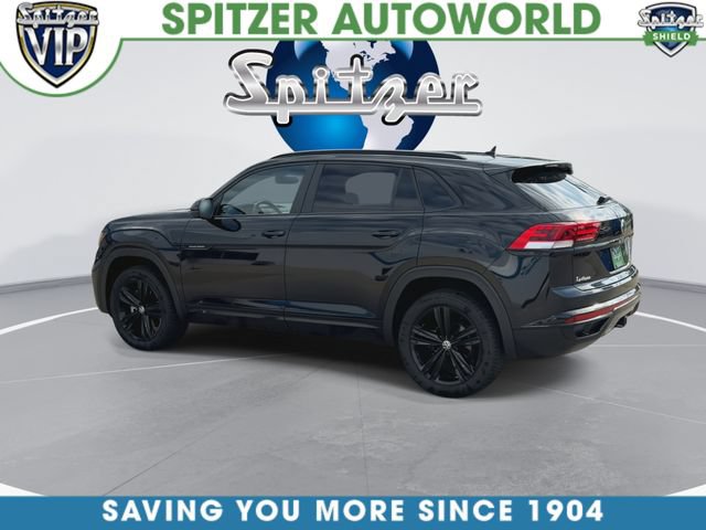Used 2023 Volkswagen Atlas Cross Sport SEL R-Line AWD/4WD image 7