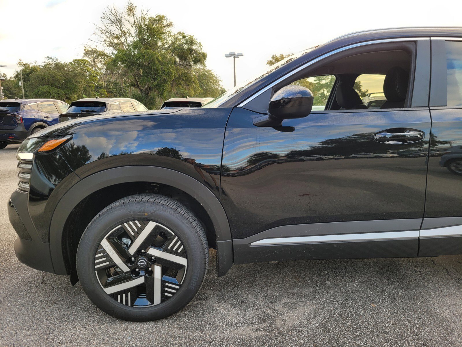 New 2026 Nissan Kicks SV image 2