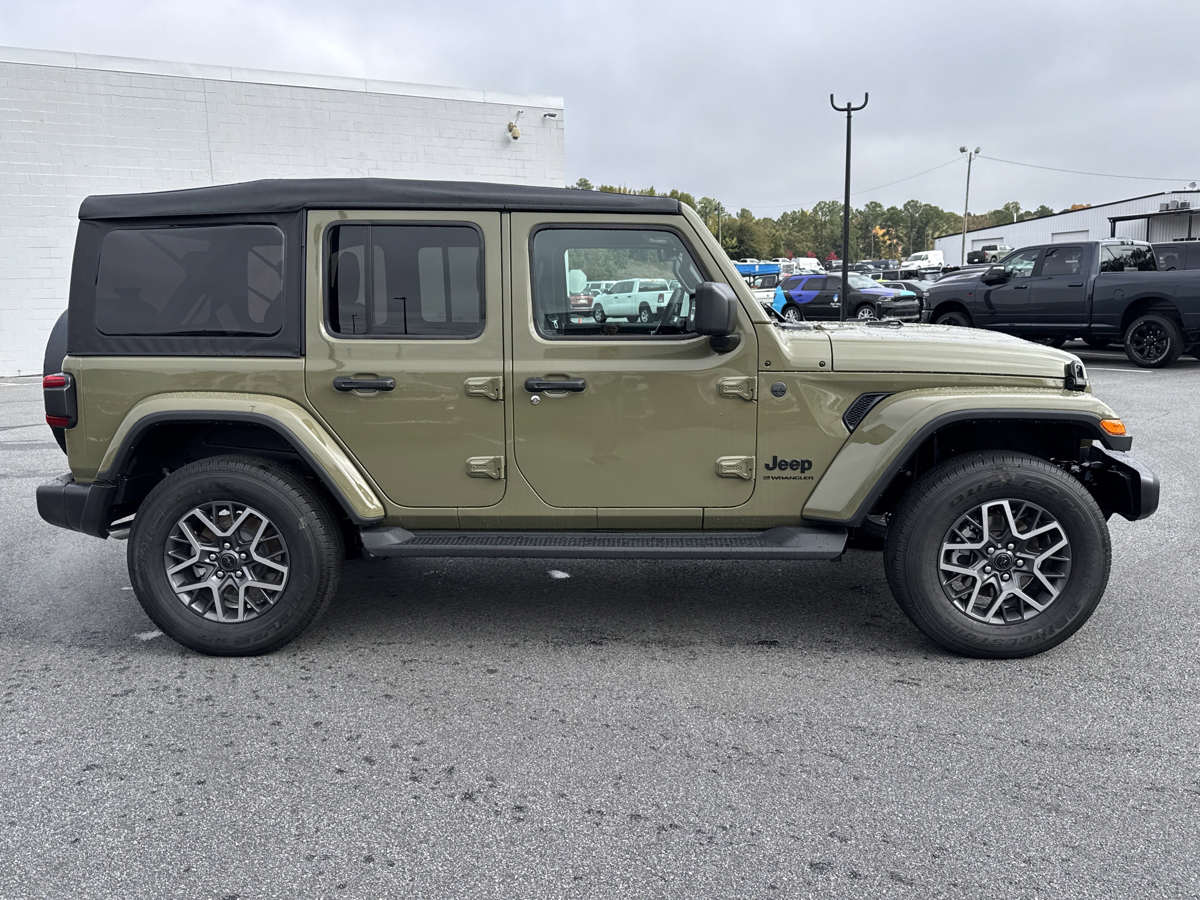 New 2026 Jeep Wrangler Sahara image 9