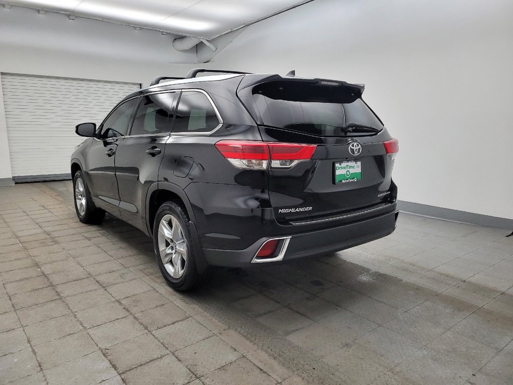 Used 2019 Toyota Highlander Limited image 5