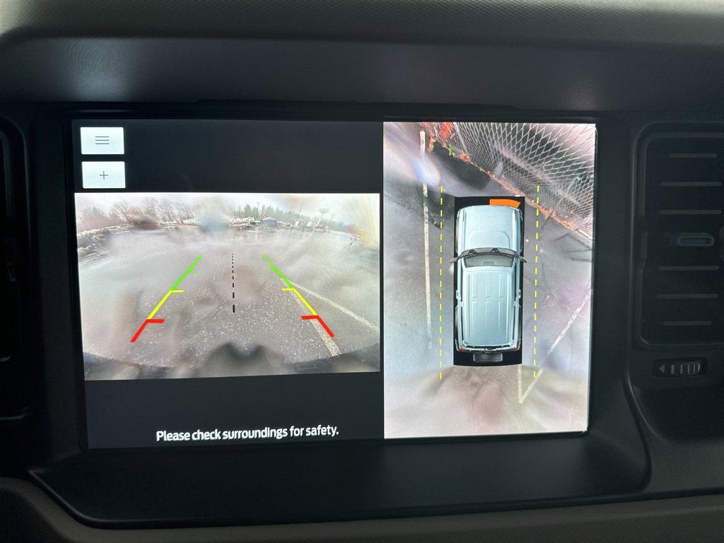 Used 2023 Ford Bronco Wildtrak image 24