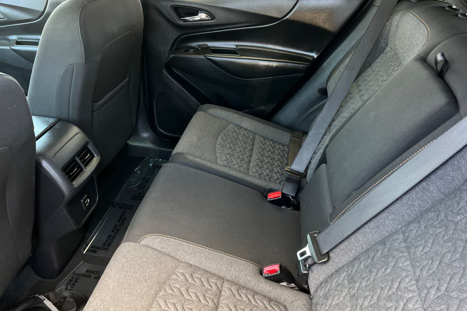 Used 2023 Chevrolet Equinox LT FWD image 5