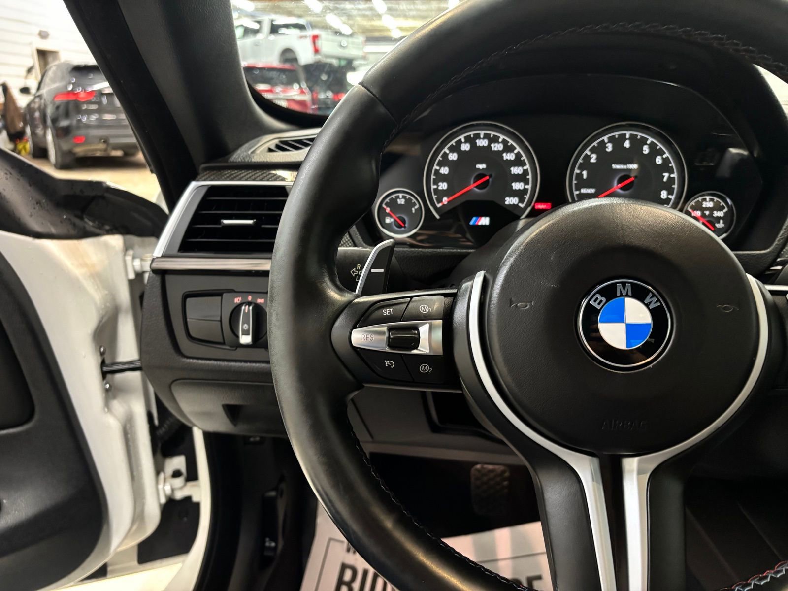 Used 2016 BMW M4 Convertible image 15