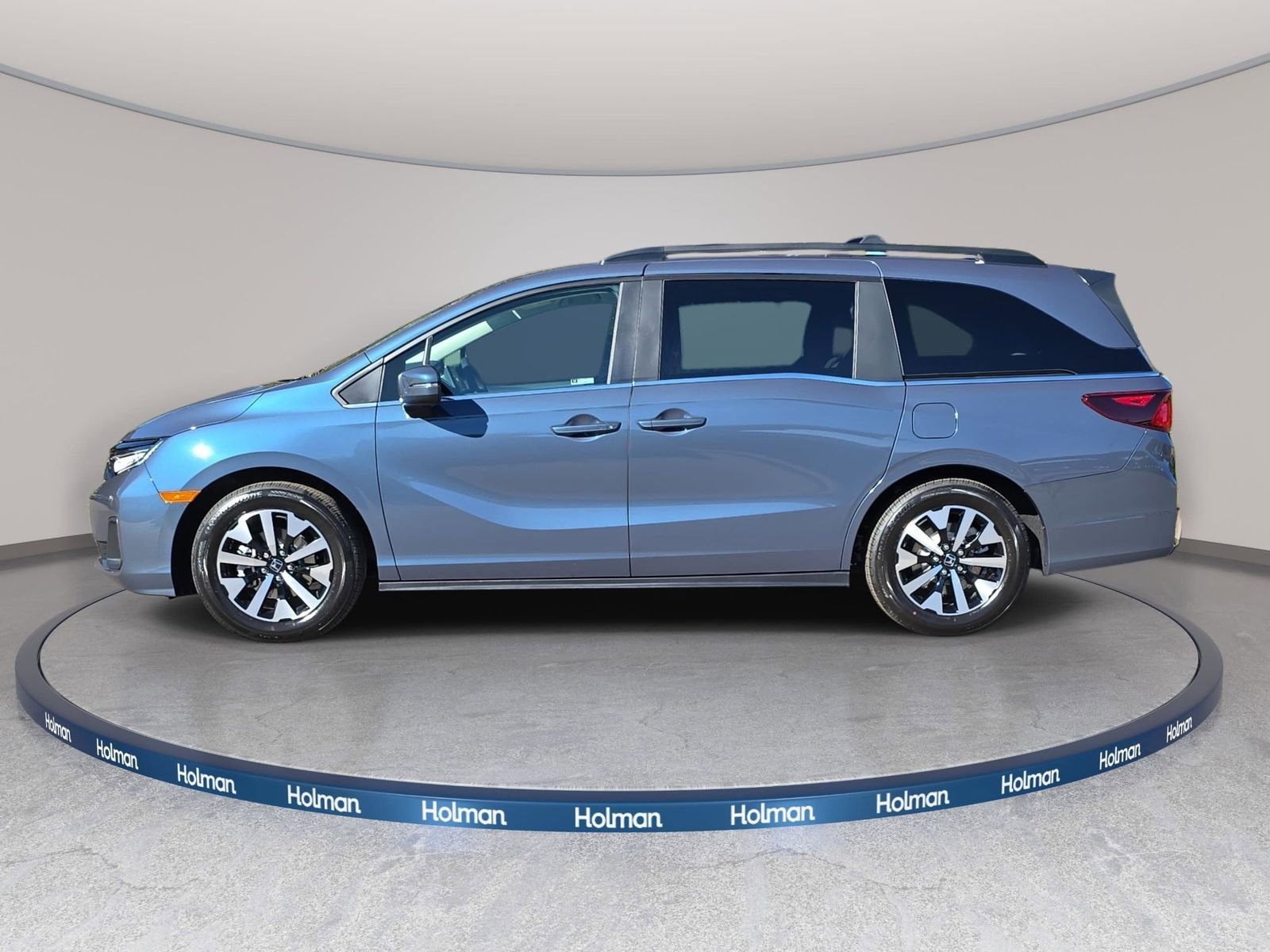 New 2026 Honda Odyssey EX-L image 3