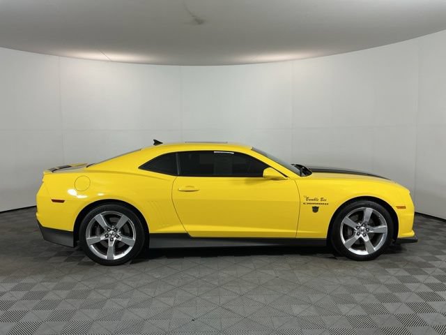 Used 2010 Chevrolet Camaro SS w/ LPO, Ground Effects Package RWD image 4