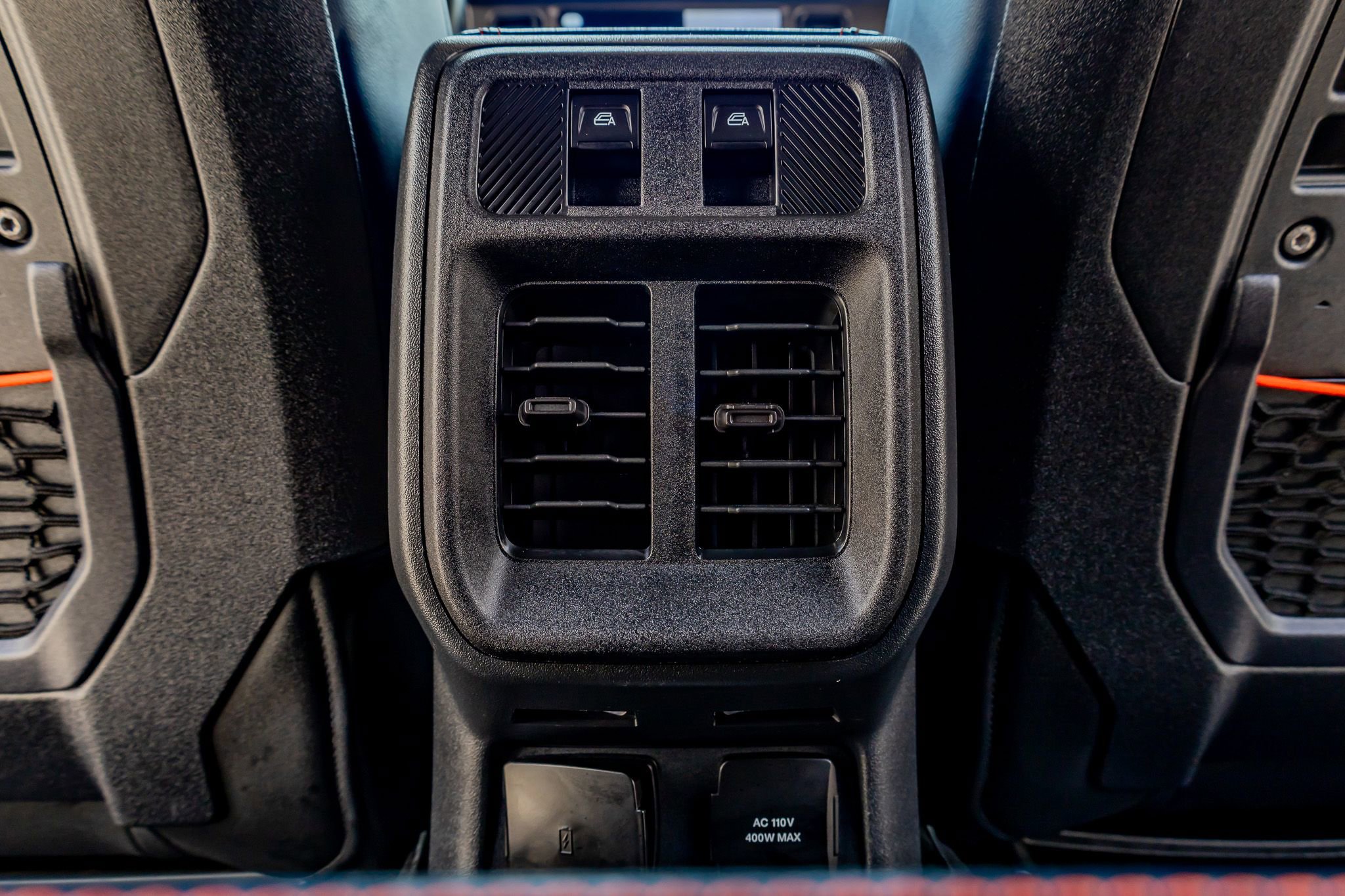 Used 2025 Ford Bronco Raptor AWD/4WD image 33