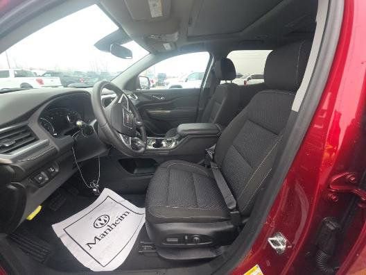 Used 2023 GMC Acadia SLE w/ Driver Convenience Package image 2