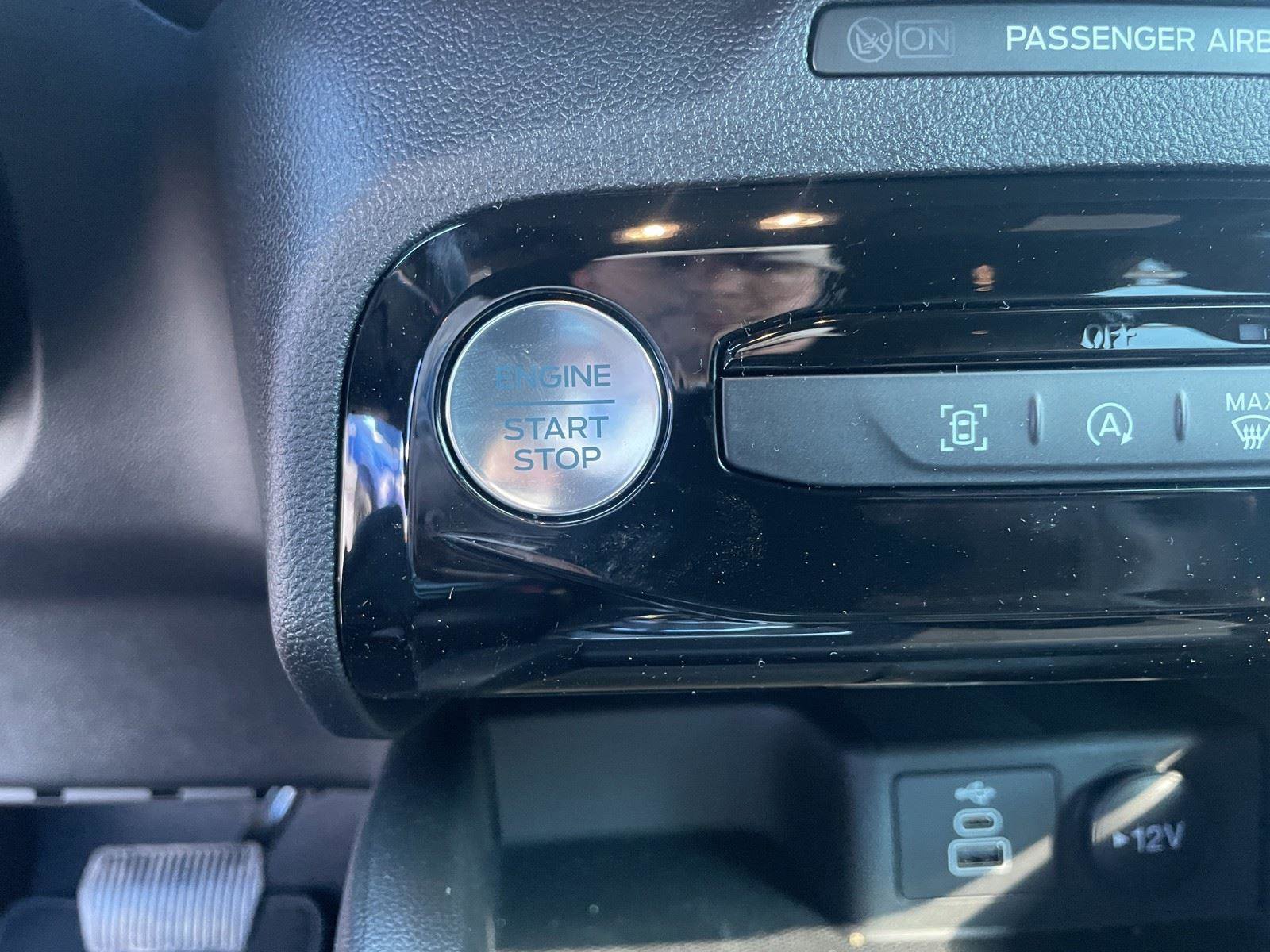 New 2026 Ford Escape ST-Line w/ Tech Pack #1 image 19