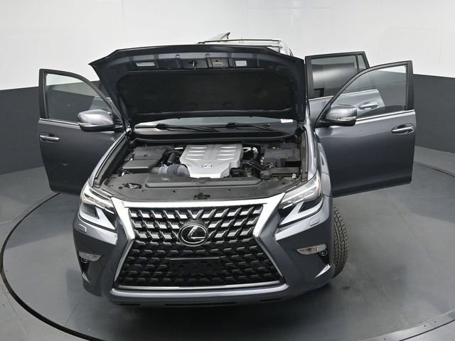 Used 2023 Lexus GX 460 Premium w/ Premium Package image 40
