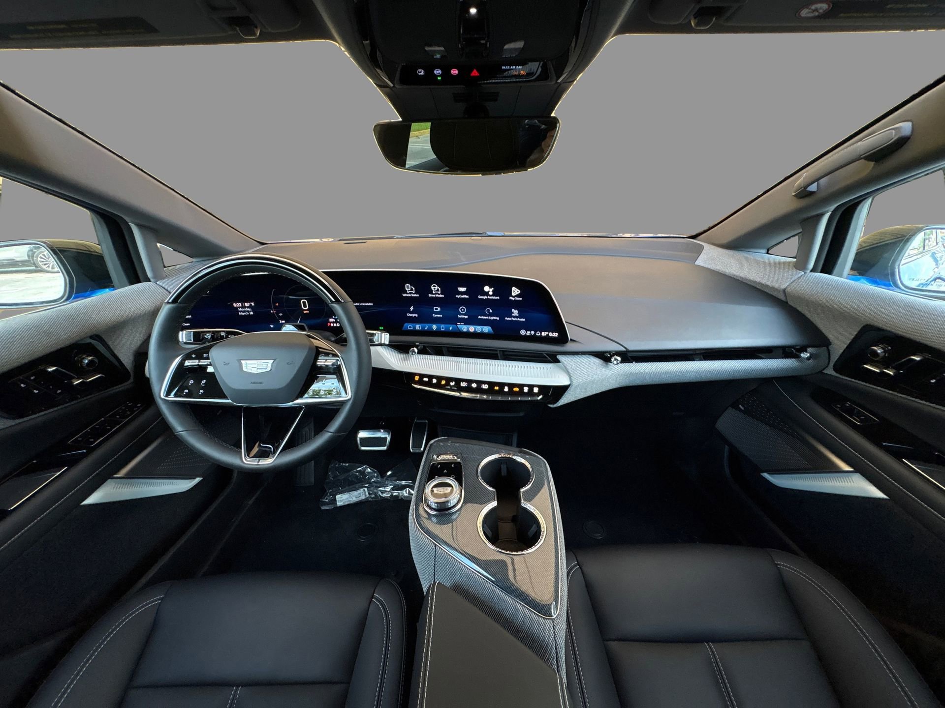 New 2026 Cadillac Optiq Luxury 1 image 22